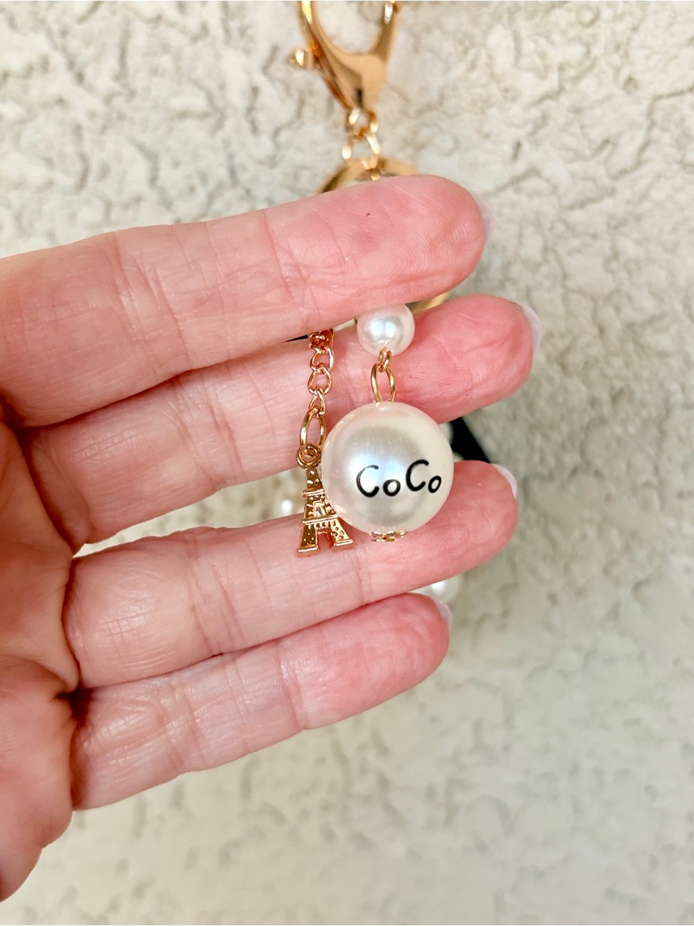 Luxe Gold & Rhinestone Perfume Bottle Ribbon & Pearl Accent Charm Keychain - Picture 6 of 8